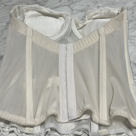 Vintage 90s Victoria secret bustier corset - Picture 8 of 8